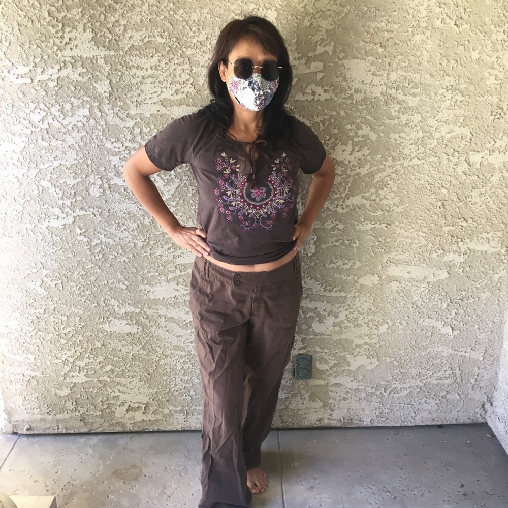 Pants - Picture 4 of 6